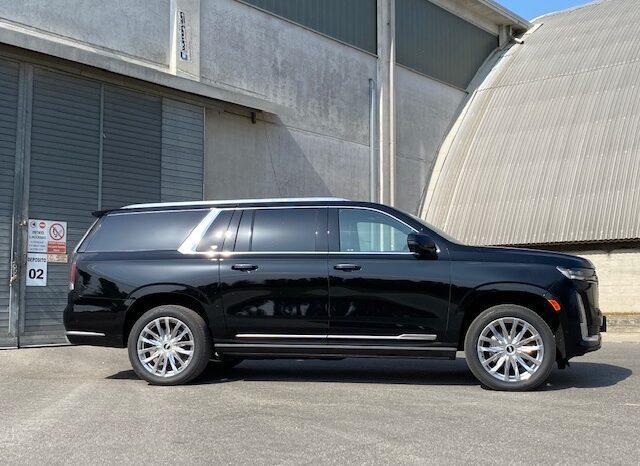 Cadillac Escalade 2023 – 6.2L V8 ESV Premium Luxury
